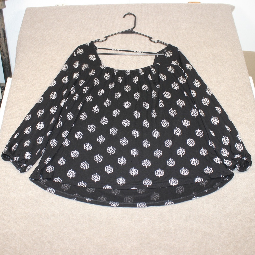 Old Navy Womens XL Black White Medallion Print Rayon Peasant Blouse Boho Top
